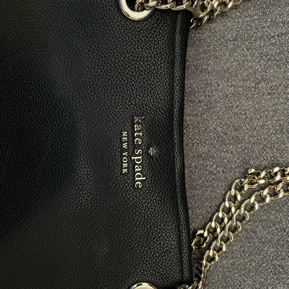 Kate Spade Black Shoulder Bag with Gold Chain - Picture 3 of 10